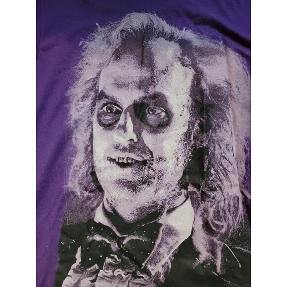 Beetlejuice Men's Purple Graphic Face Shirt Size M (38-40) Horror EUC - Picture 2 of 3